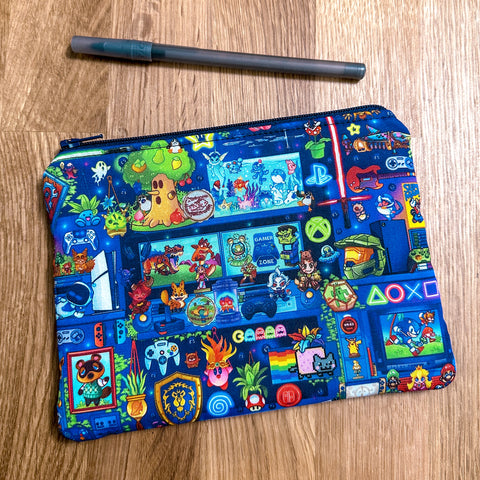 Geeky - Zip Pouch