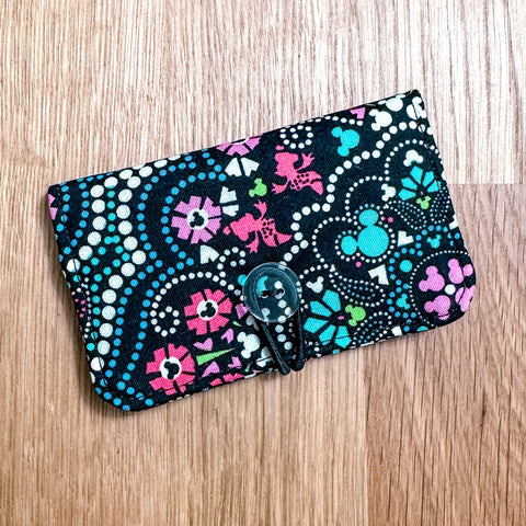 Medallion - Card Holder