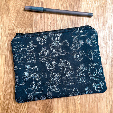 Black Sketch - Zip Pouch